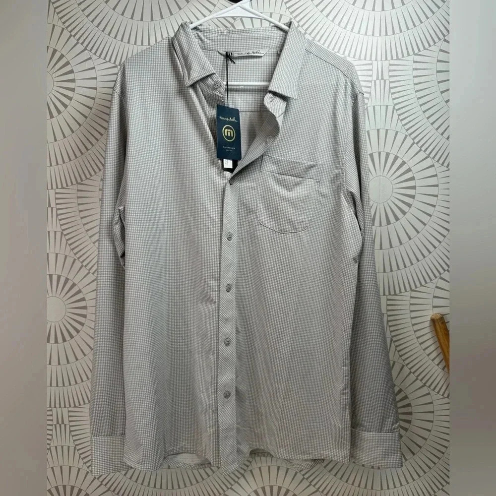 Travis Mathew NWT‎ gray and white long sleeve button up shirt Large